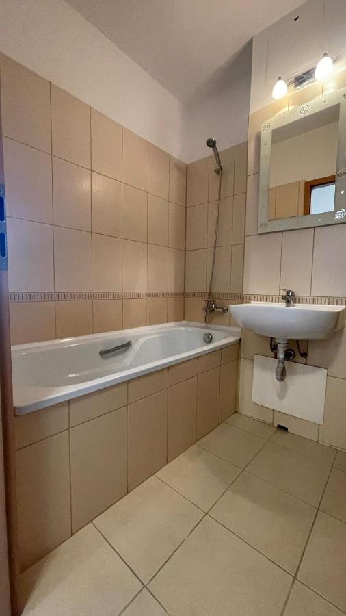 Studio Old Town City Center Calea Victoriei Bukarest Eksteriør billede
